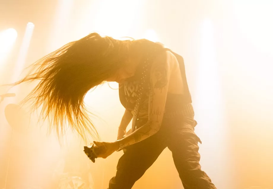 Alternativt metalband genopliver gammelt radiohit