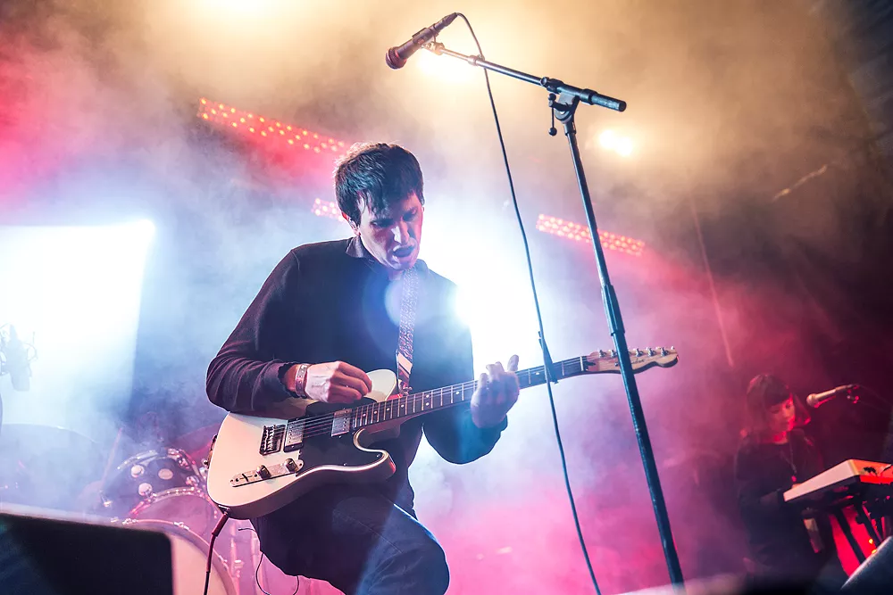 The Pains Of Being Pure At Heart : Popaganda, Lilla Scen
