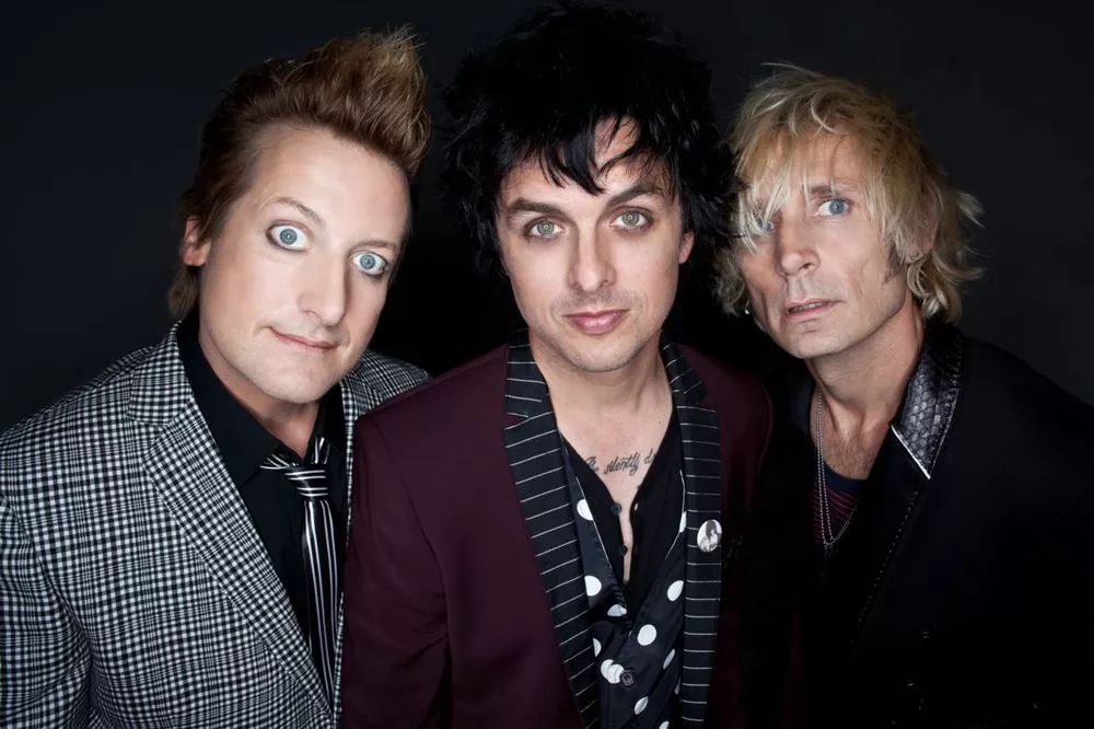 Video: Se Green Day spille skolekonsert i 1990