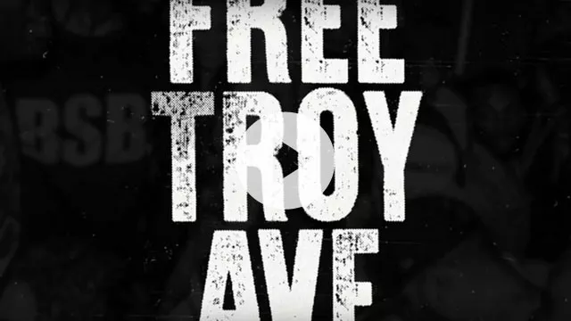 Troy Ave rapper sin version af skyderierne i New York på lydfil