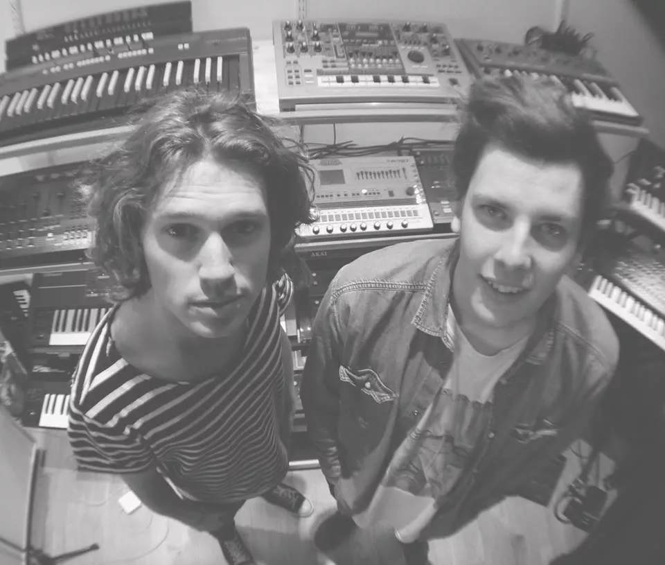 Alternativ Julekalender, luke #6: Jence feat. Synthomania