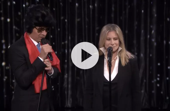 Se Jimmy Fallon som Elvis i duet med Barbra Streisand