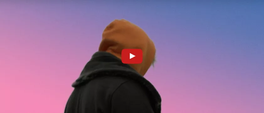 Ny sang og video: Christopher tager springet ud i det ukendte med "Free Fall" 