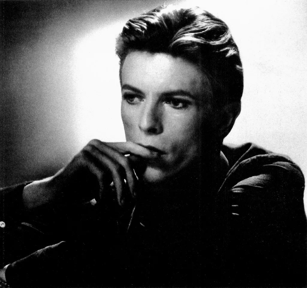 Ziggy Stardust reser sig igen