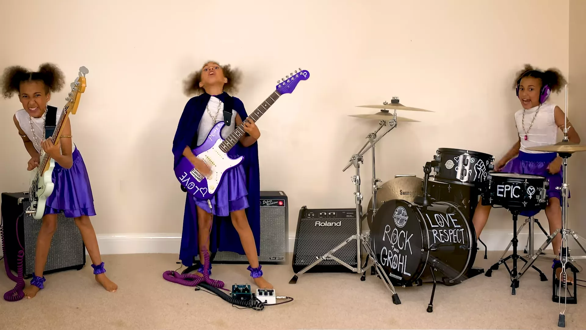 Duellen fortsætter: 10-årigt geni skriver sang til Dave Grohl