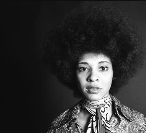 NEKROLOG: Funk-legenden Betty Davis er død