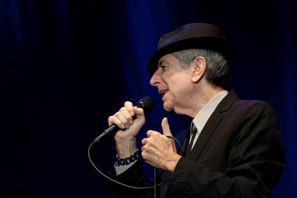 Leonard Cohen: Engen, Fruens Bøge