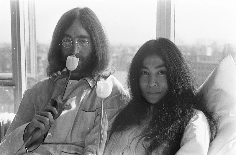 Gammelt dansk bånd med Lennon-interview solgt for formue