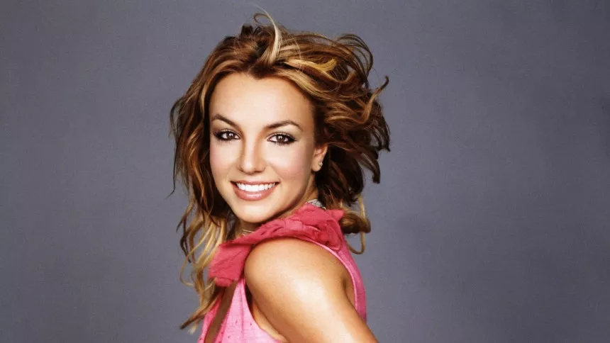 Britney Spears förmyndarskap upphör helt efter 13 år