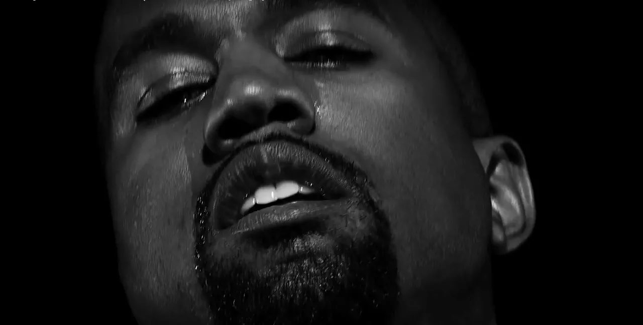 Video: Kanye West samarbejder med modehuset Balmain