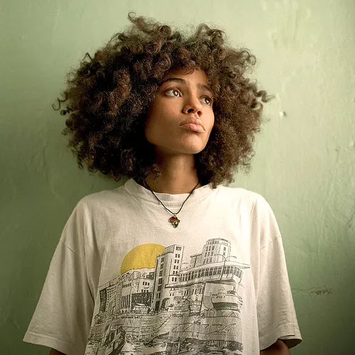Nneka spiller på Rust