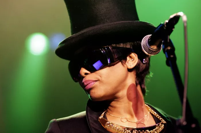 Erykah Badu raser mot The Flaming Lips