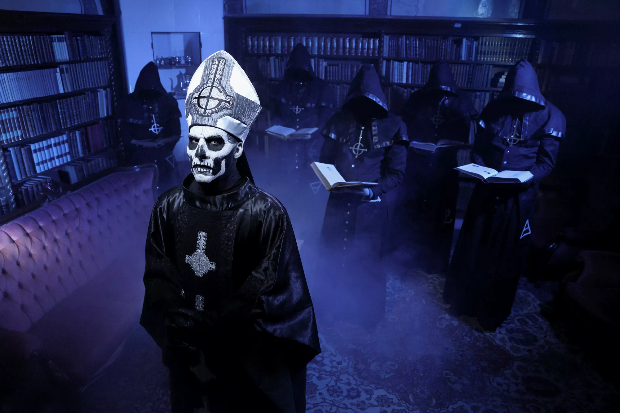 Ghost vill skapa masspsykos