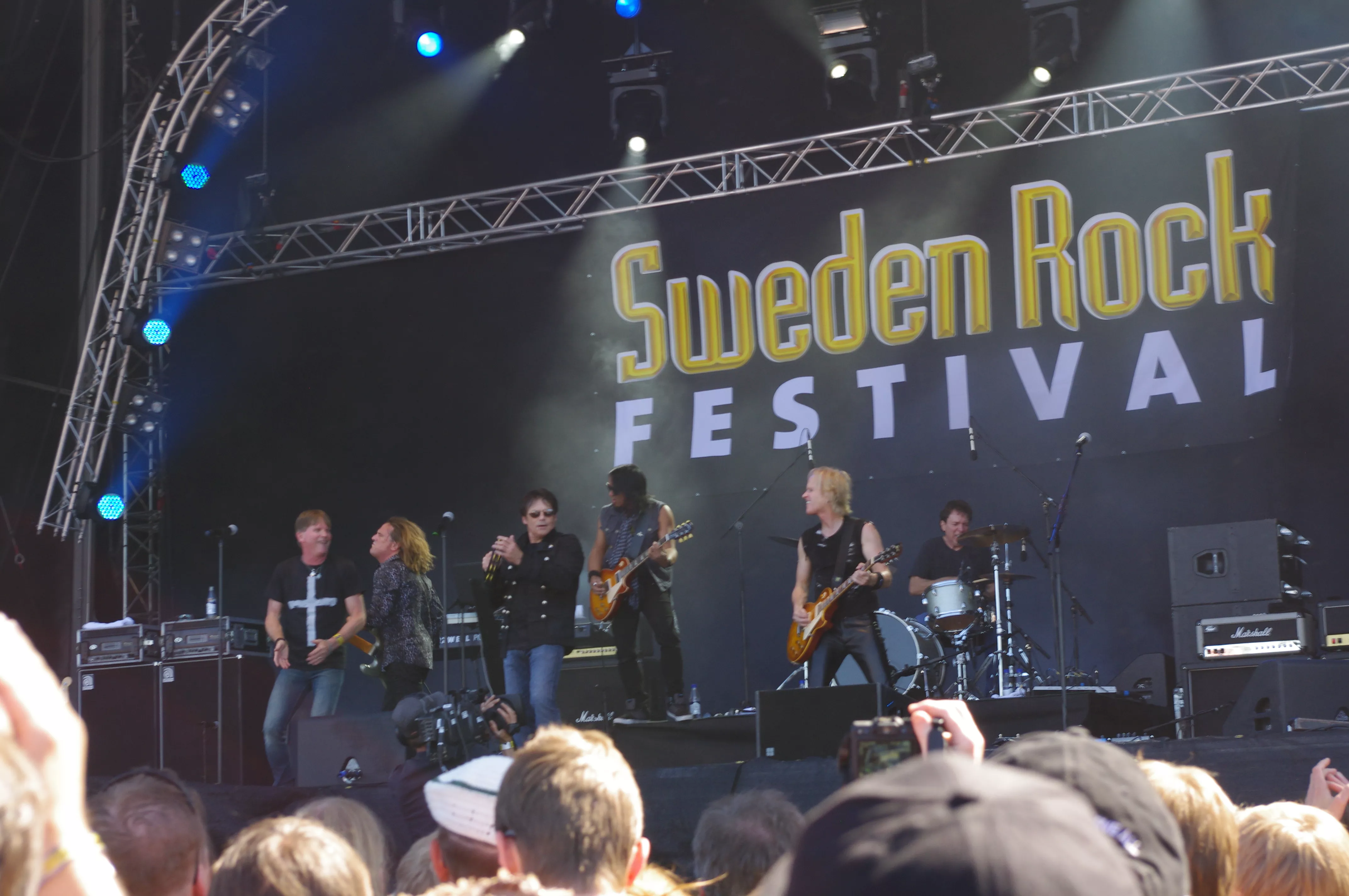 Bandets frontare dog – Sverigespelning i fara