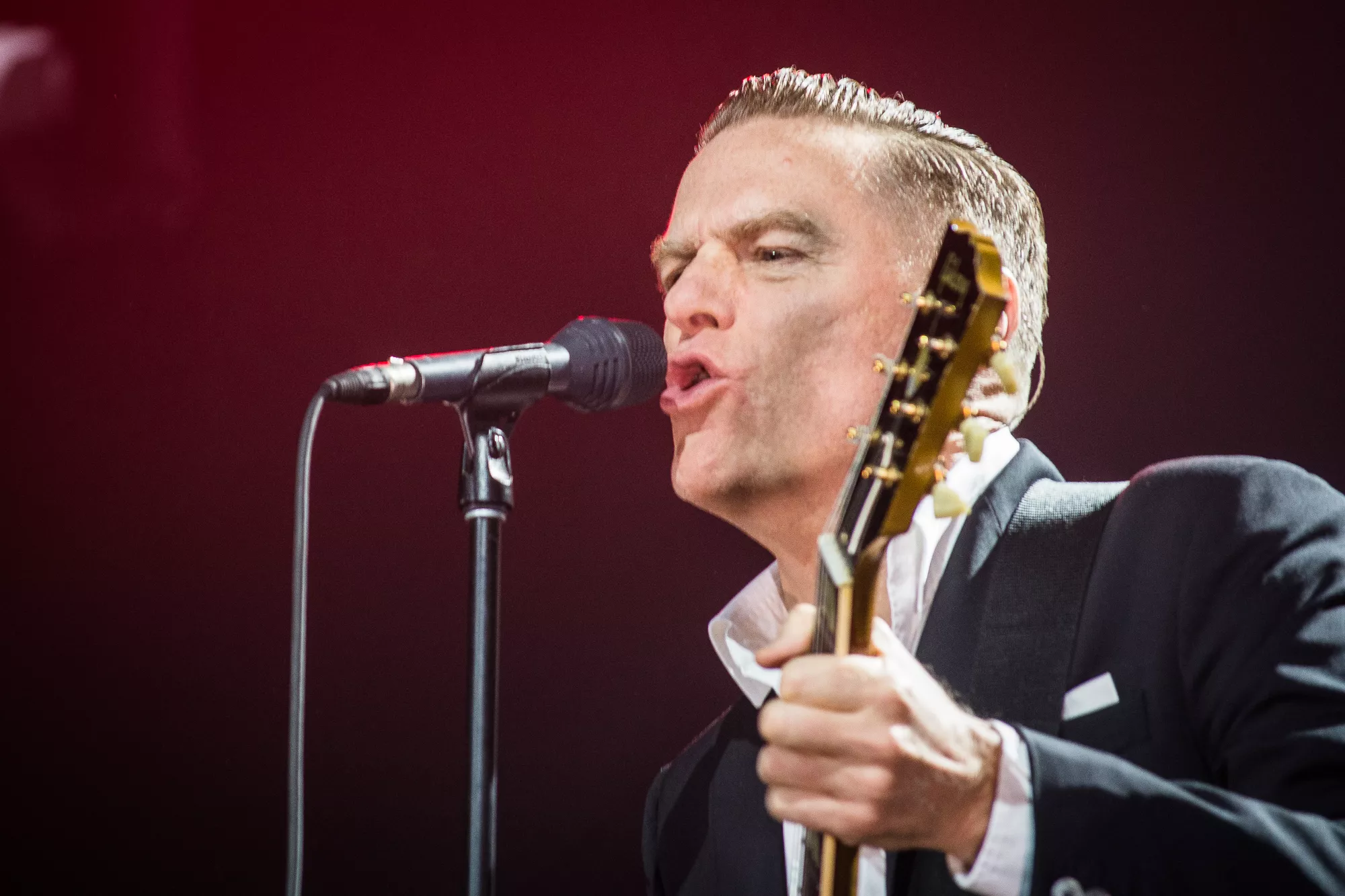 Bryan Adams giver danske koncerter