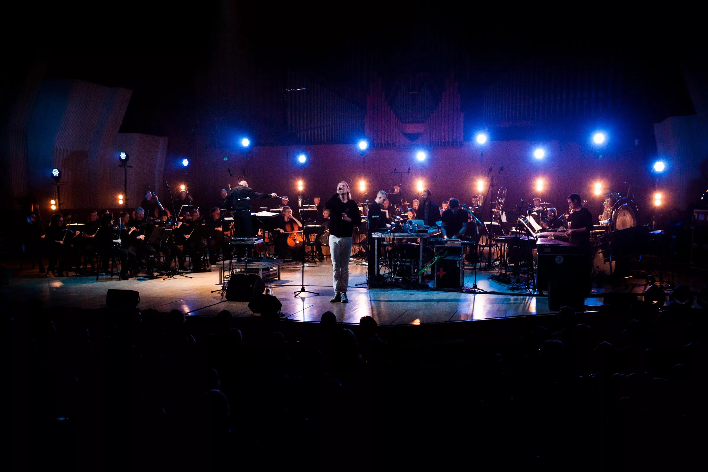 Surprise-koncertfilm på CPH:DOX: When Saints Go Machine i samarbejde med lukningstruede Copenhagen Phil