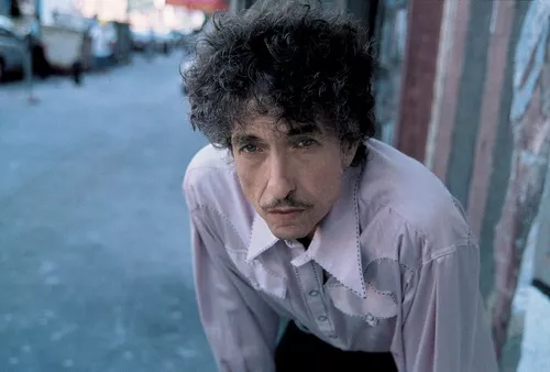 Bob Dylan aflyser koncerter i protest