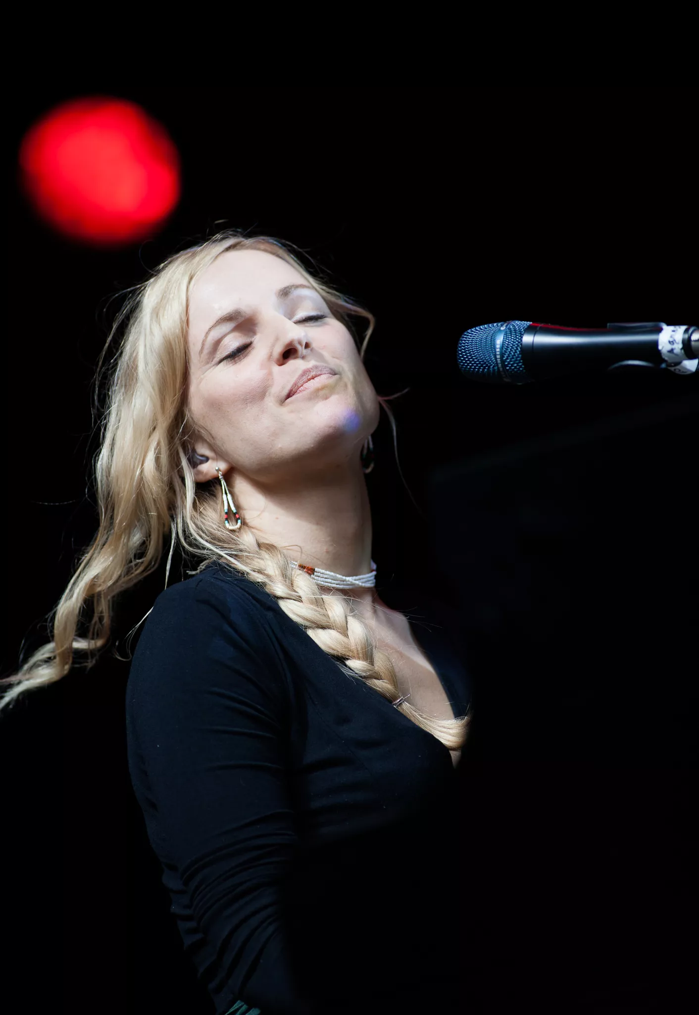 Agnes Obel giver én koncert i Danmark i 2016