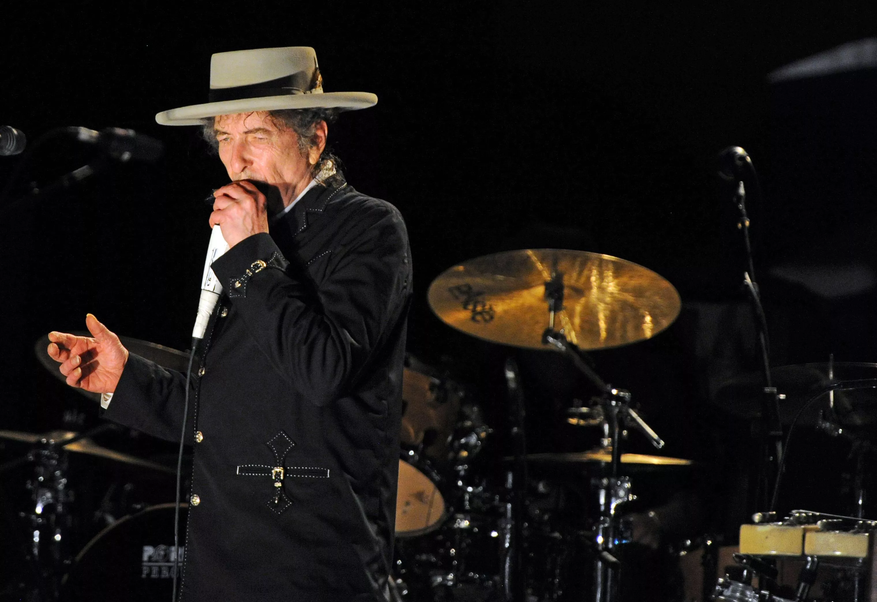 Bob Dylan synger ut om homofil kjærlighet