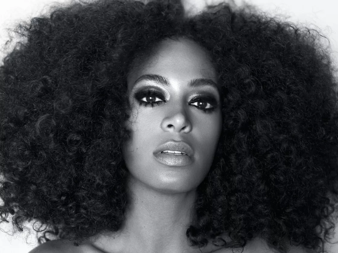 Video: Beyoncés søster overfalder Jay-Z