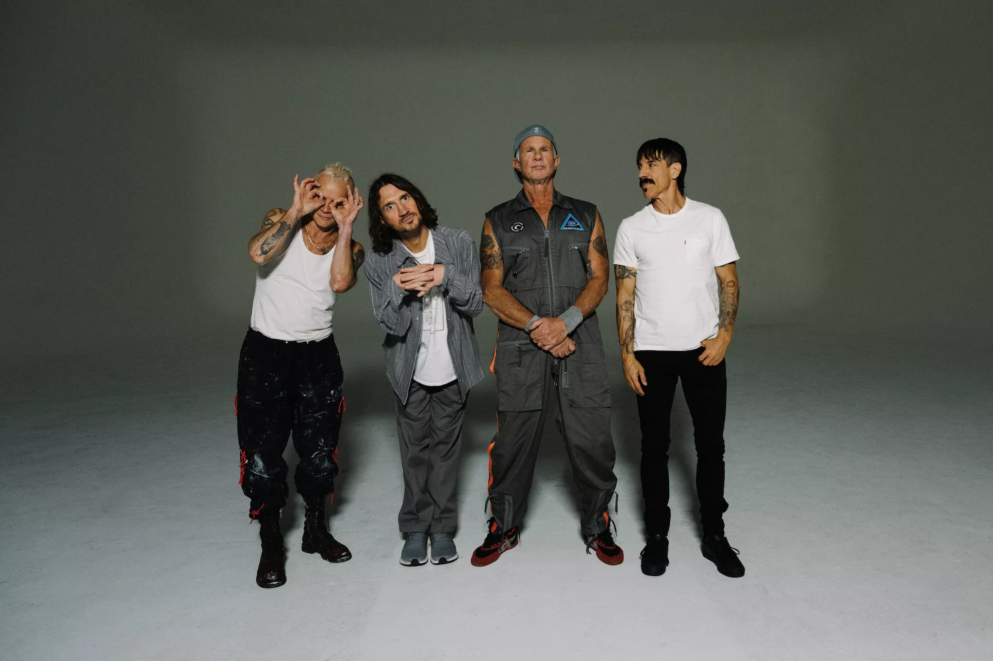 Red Hot Chili Peppers gir ut nytt album denne våren – hør fersk singel