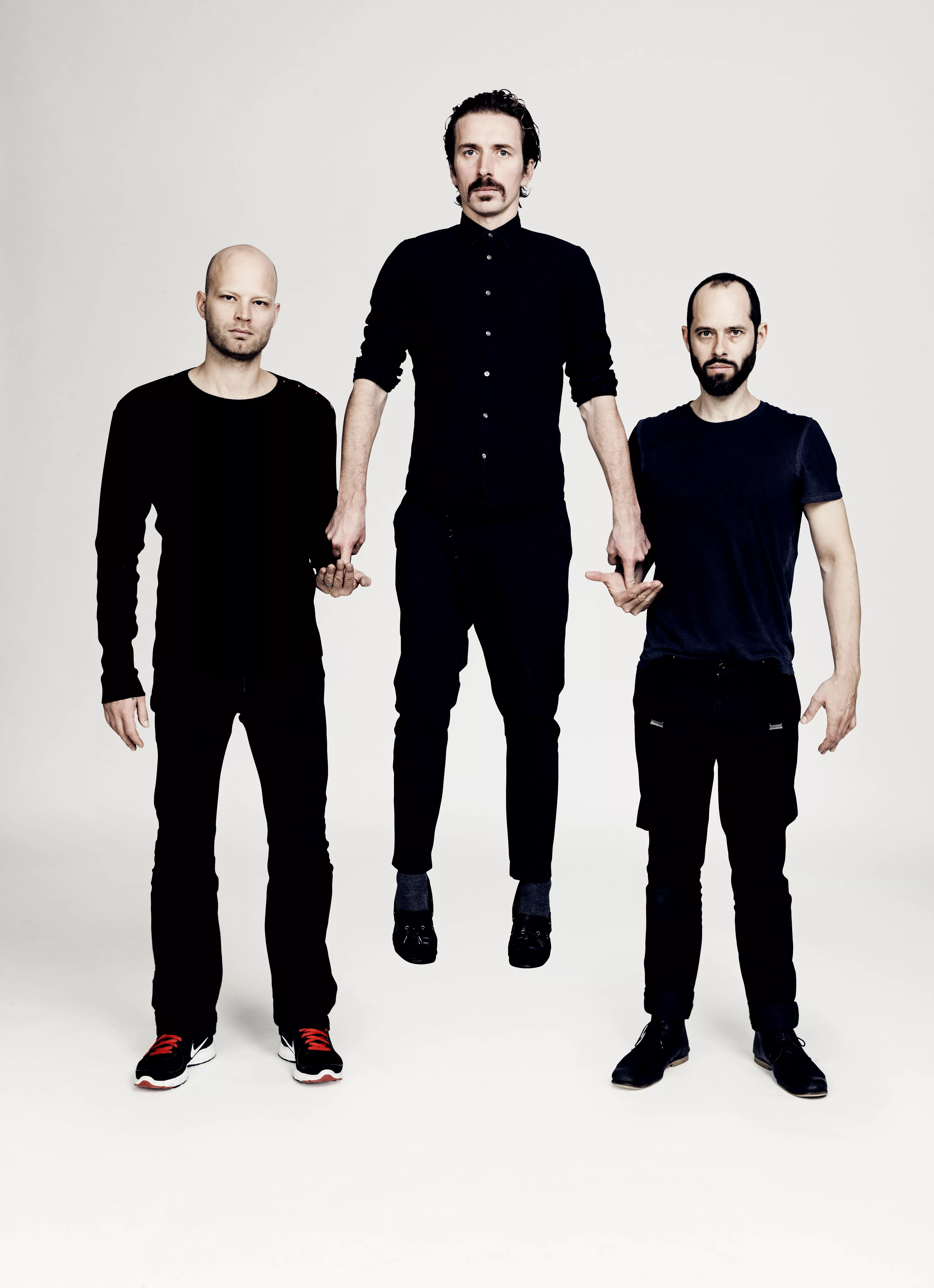 Hør WhoMadeWho remixe Robin Thicke og Kendrick Lamar