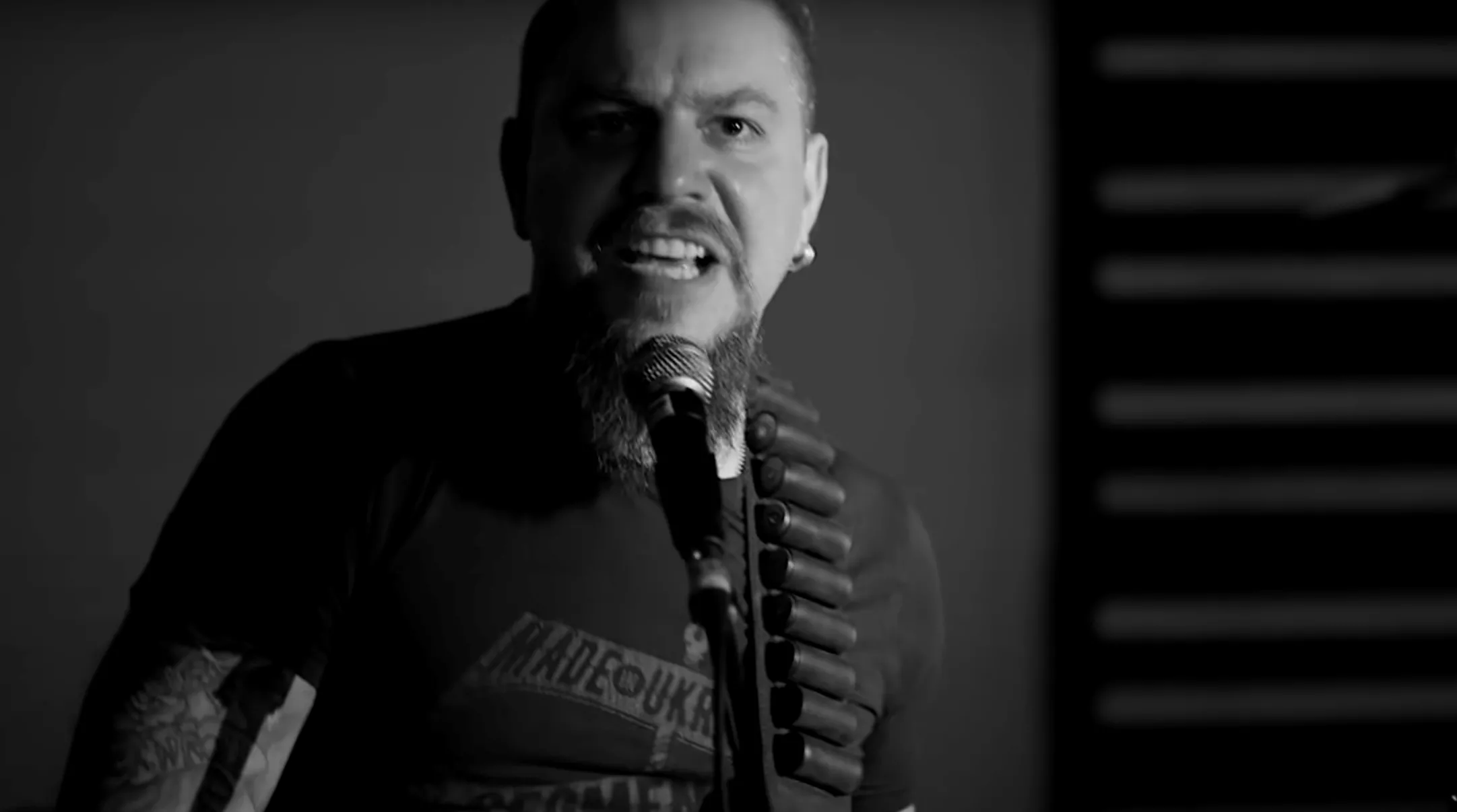 Ukrainsk punkband med viral succes beklager efter kritik fra sangskriverlegende