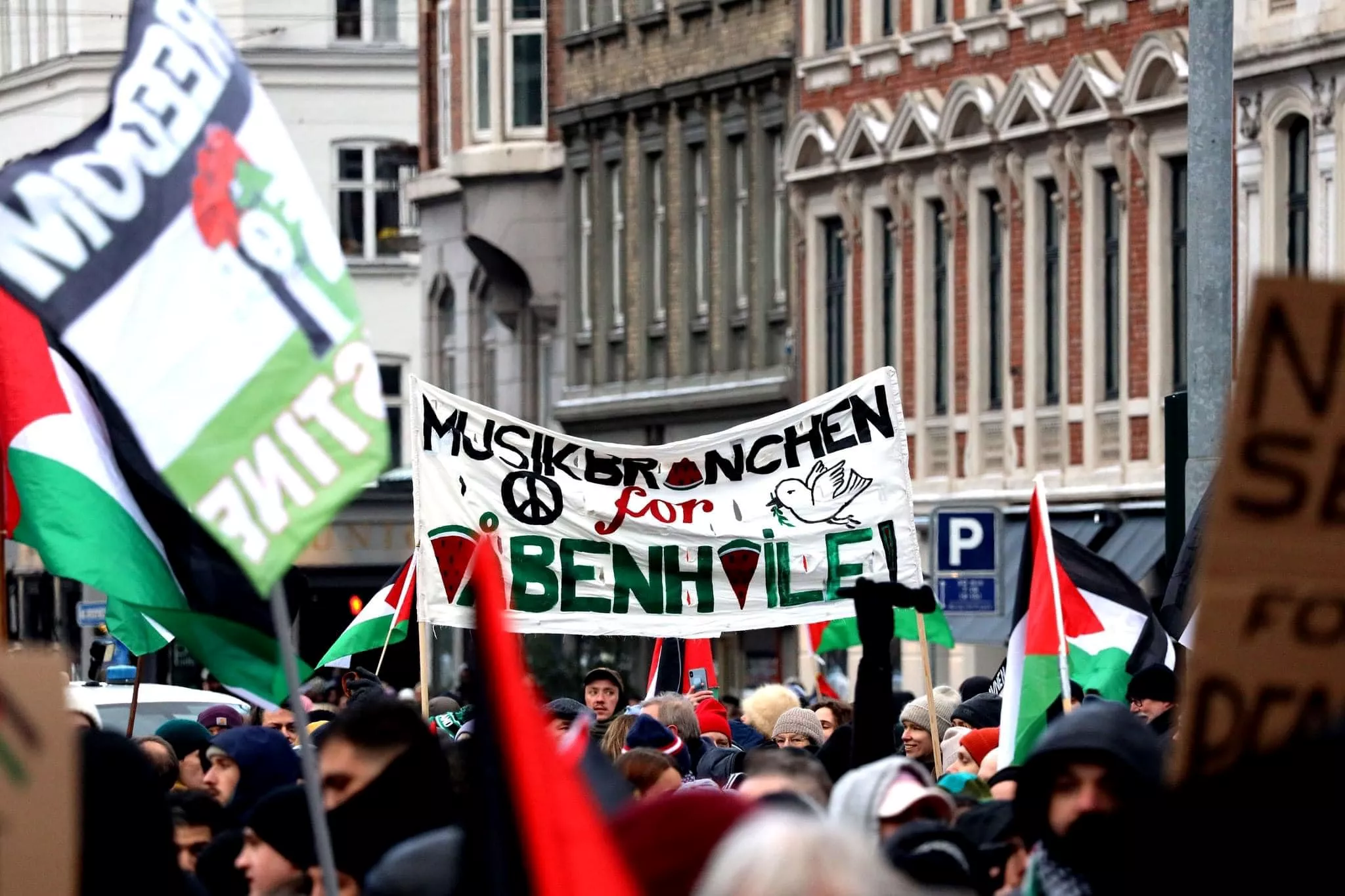 Musikbranchen for våbenhvile deltog i en stor demonstration i København den 7. januar