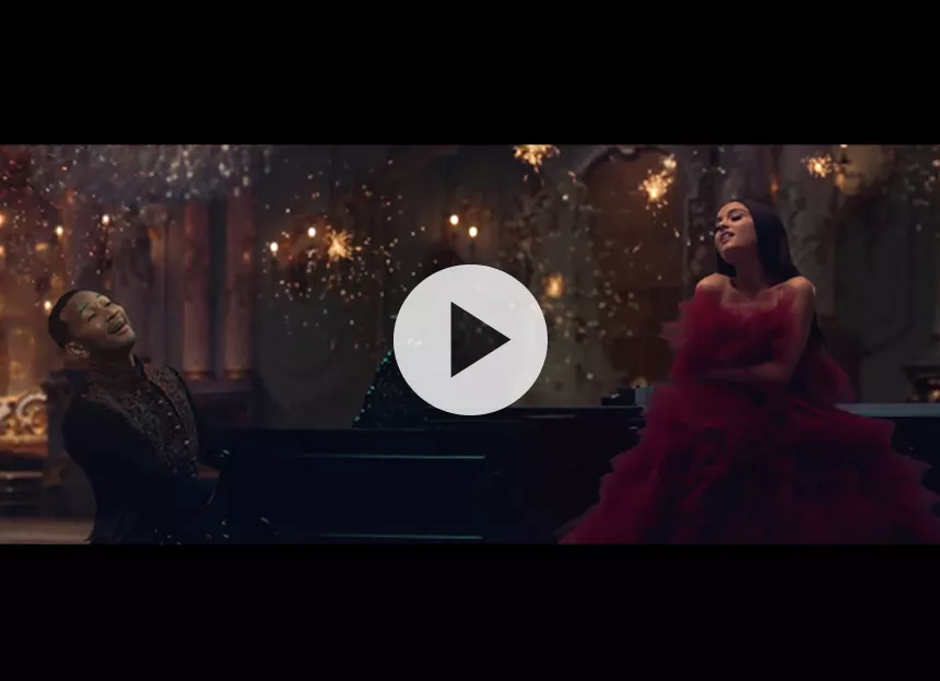 Se musikvideo med John Legend, Ariana Grande og Emma Watson i nyfortolkning af ”Beauty and The Beast”