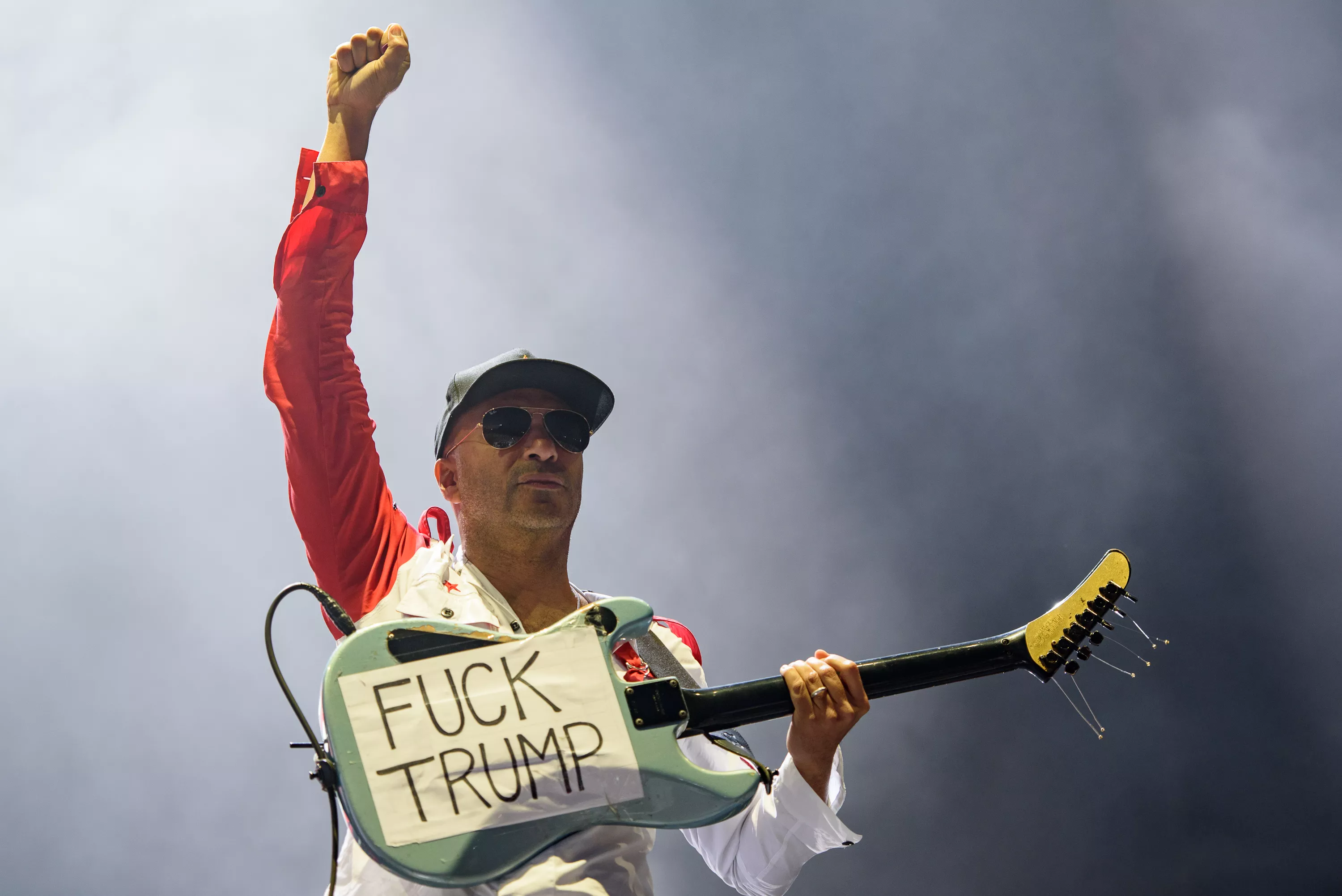 Rock'n'roll, rasande rap och knutna nävar  