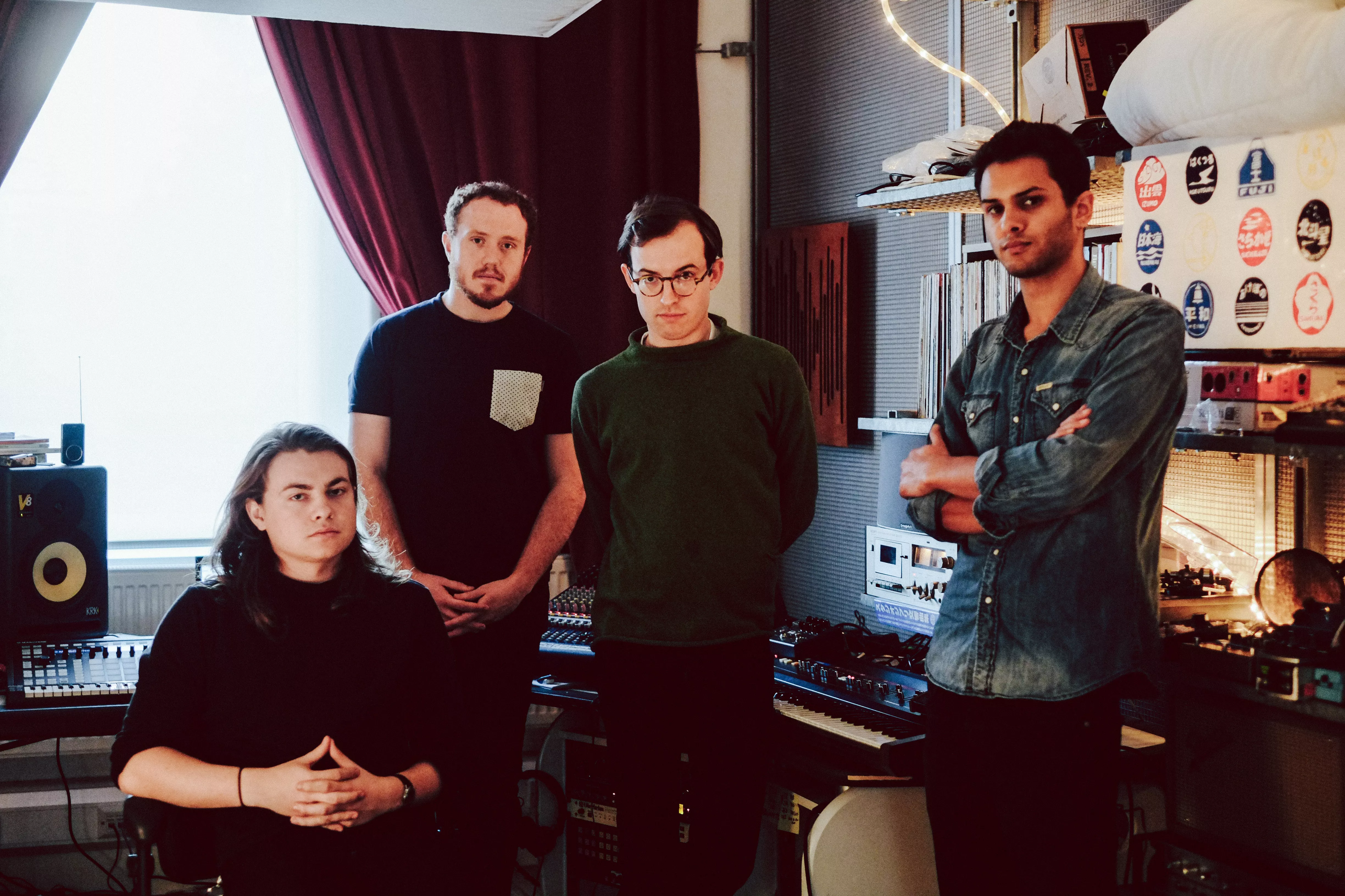 Videopremiere: Bombay Bicycle Club - Feel