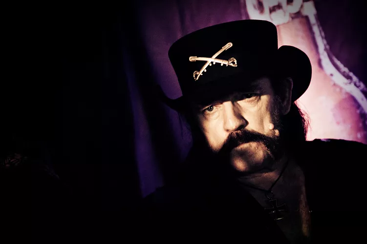 Hård type: Lemmy fylder 70 år