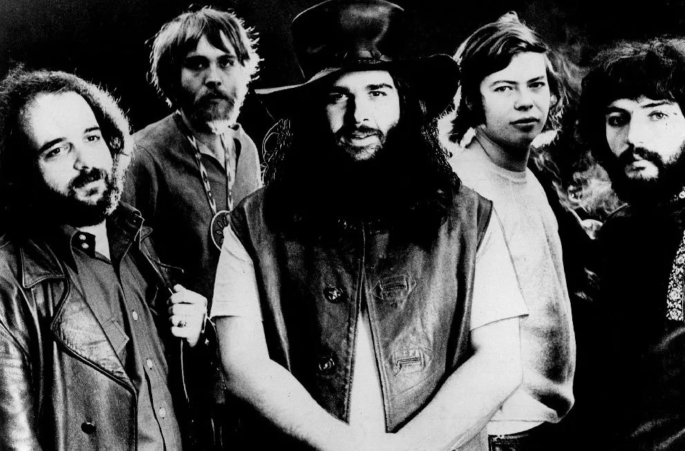 Canned Heat i 1970. Det er Bob "The Bear" Hite i midten, flankeret af Alan Wilson (t.h.) og Fito de La Parra yderst til højre. Pressefoto / Liberty Records