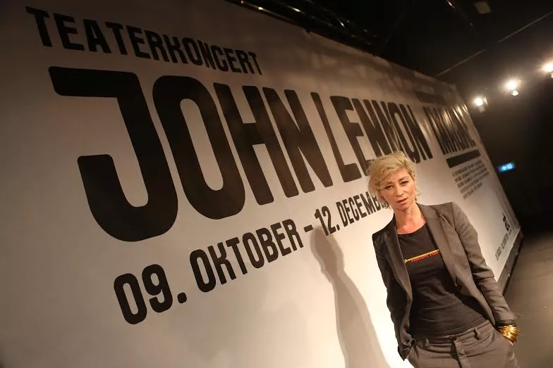 Aveny-T og Aarhus Teater bag verdens første John Lennon-teaterkoncert