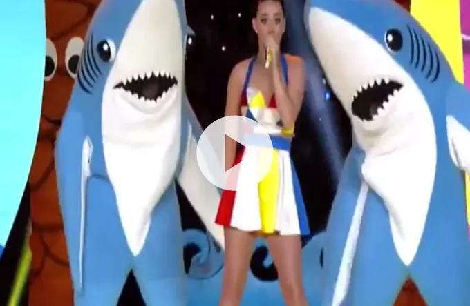 Video: Katy Perry fyrer den af til Super Bowl