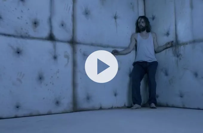 Video: Alcoholic Faith Mission tager dig med ud i sindets dybeste afkroge
