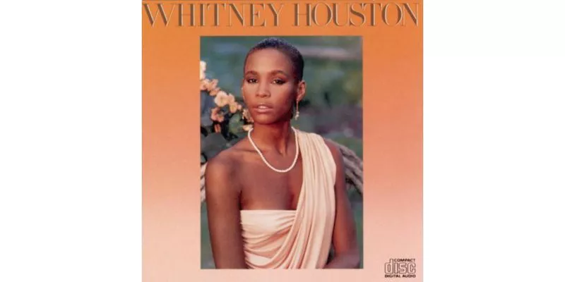 Whitney Houstons debut fylder 25
