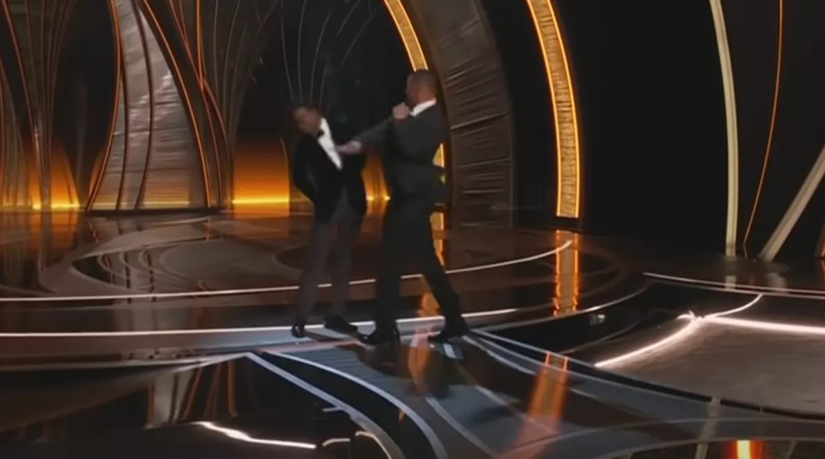 Will Smith blev Oscarsgalans stora snackis – slog till Chris Rock