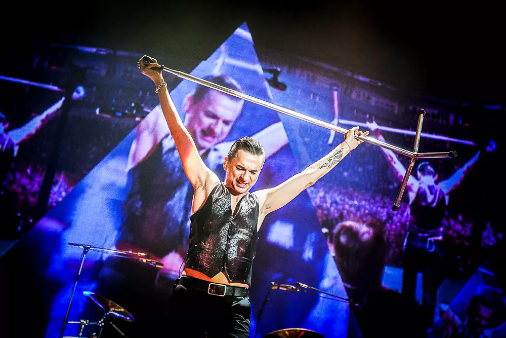 Følg Depeche Modes pressekonferanse direkte fra Milan