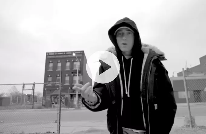 Video: Se Eminem og vennerne på hjemmebane i Detroit
