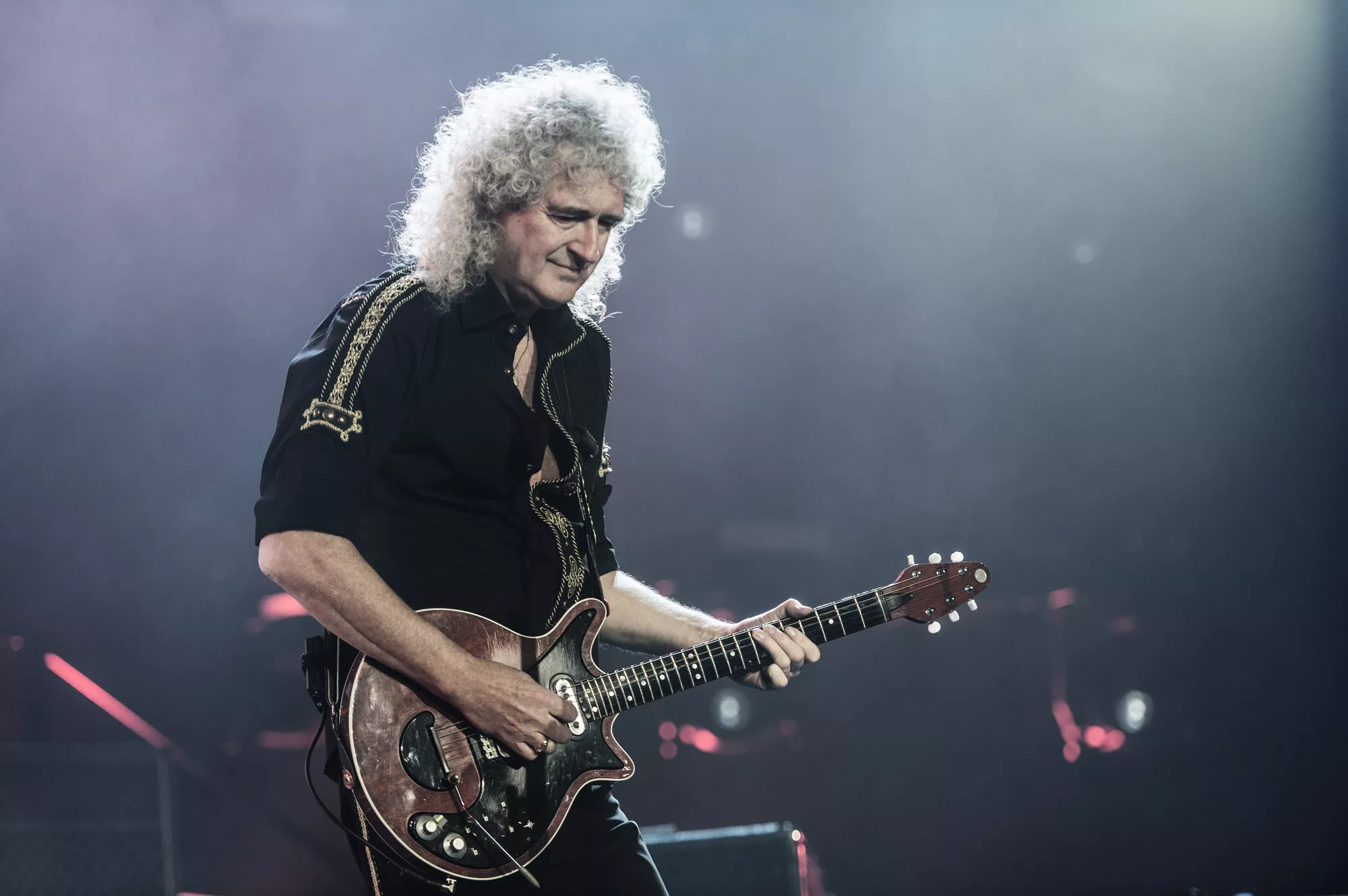 Queen-guitarist skeptisk over for dansk rumforsknings-studie