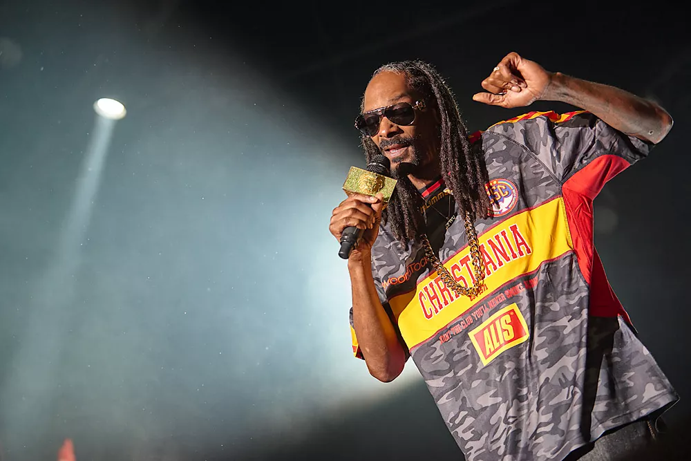 Snoop Dogg om Kanye West i morsomme videoer: "What the fuck is he on?"