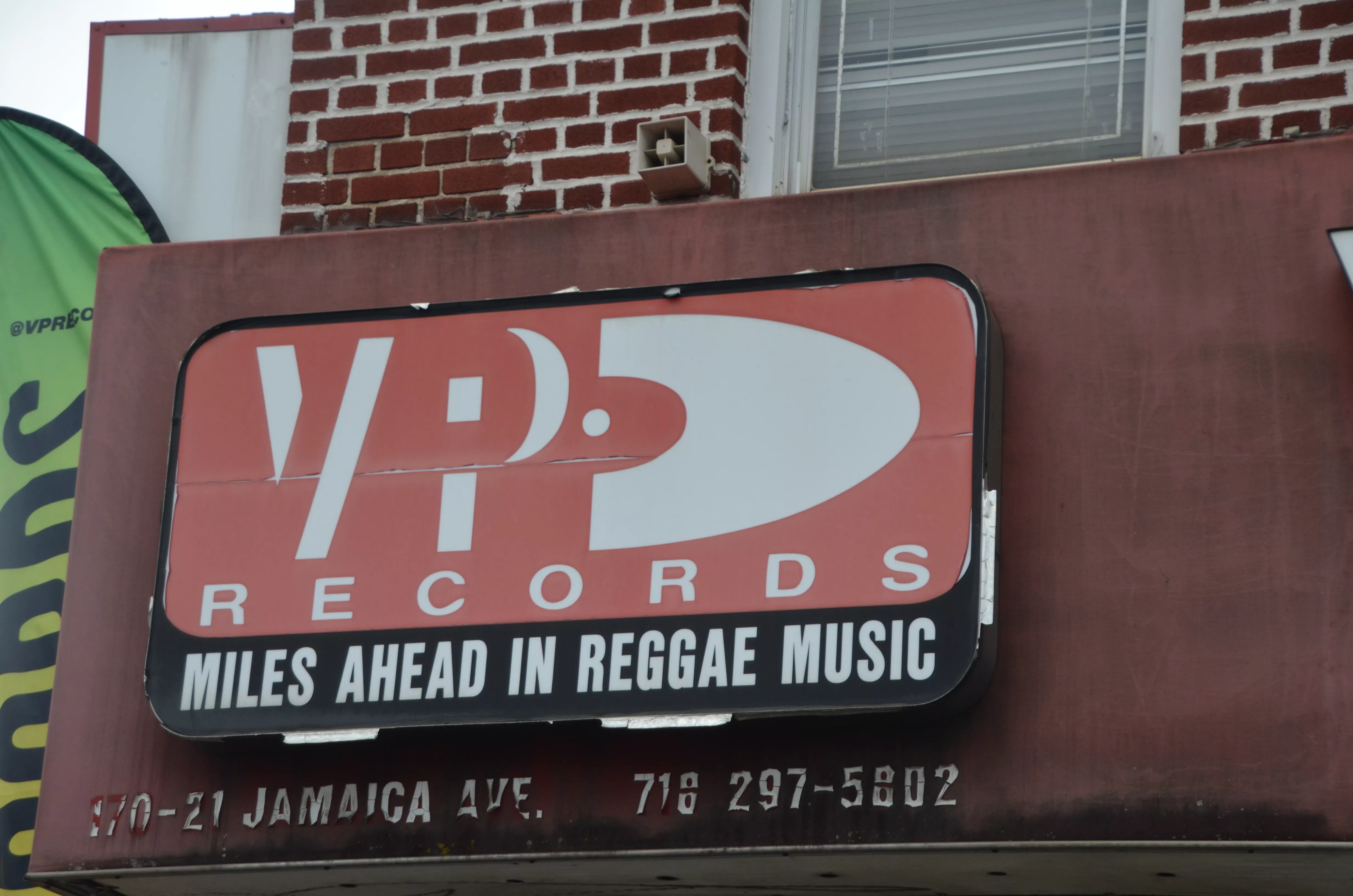 Reggaeflagskibet VP Records fejrer 40 års jubilæum 