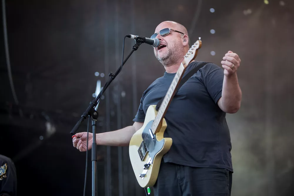 Pixies bebuder nyt album - hør første single her