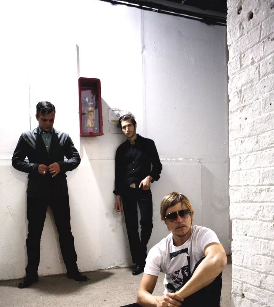 Interpol mister endnu en bassist