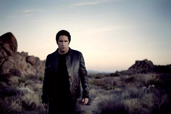 Trent Reznor gör musik till Facebook-film