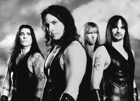 Manowar till Sverige