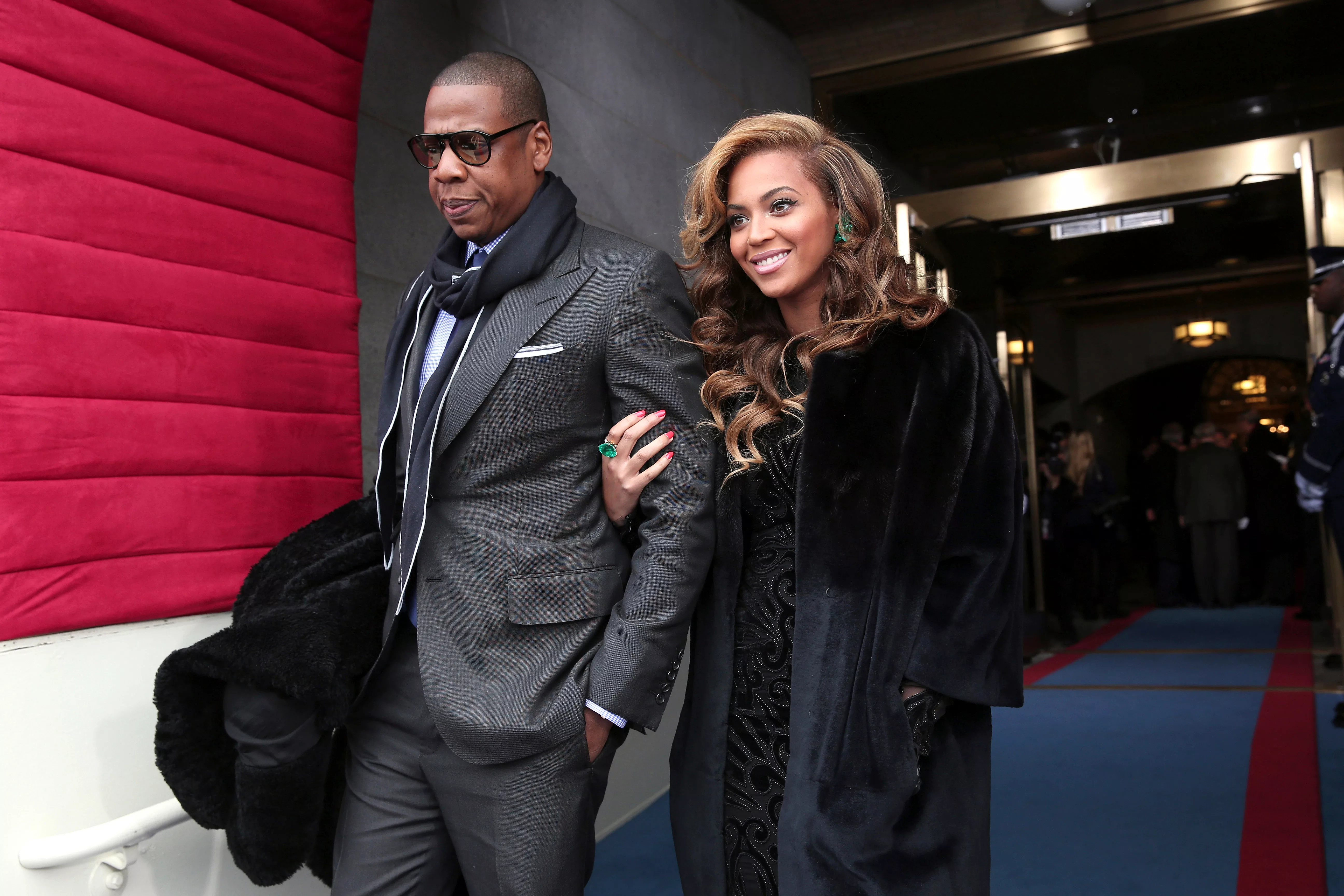 Beyoncé og Jay-Z kjærlige på scenen i to og en halv time - når de treffer Europa