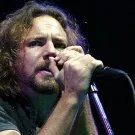 Eddie Vedder tager på solo-tour