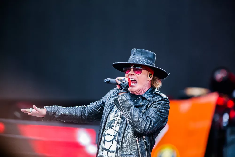 Guns N' Roses ryktas ha spelat in ny låt till den kommande Terminator-filmen 